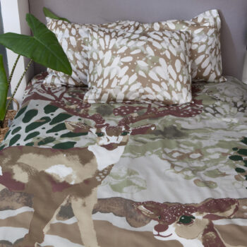 Voodipesukomplektid Võlumets